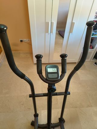 Elíptica Essential 100 - Bicicleta Elíptica