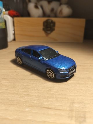 Coches miniatura 1:64