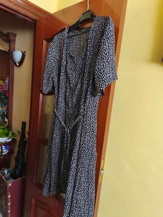 Chanclas rojas verano, se regala vestido