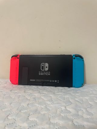Nintendo Switch Azul & Rojo