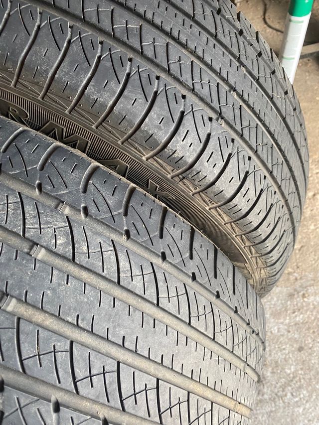 Neumáticos  225/60R17 99H