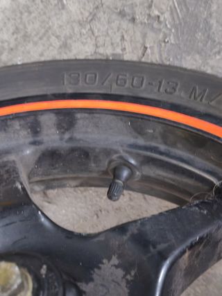 Llanta Yamaha Aerox