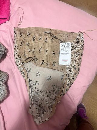 Top corto estampado bandana