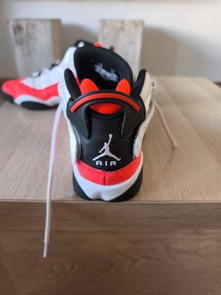 Jordan Two 3 - zapatillas - EU 38