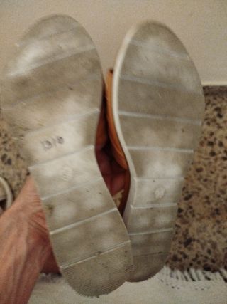 Sandalias planas beige, marca Geox, Lázaro y Unisa