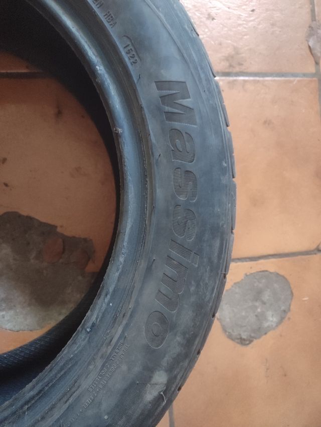 4 Neumáticos 235/55/18 104W