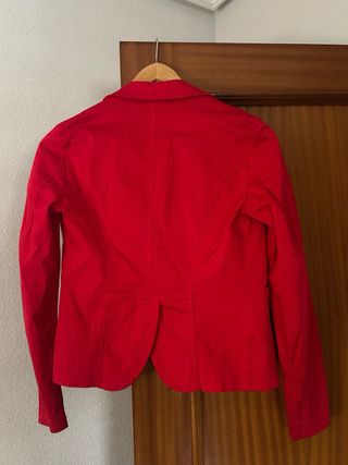 Chaqueta roja talla S