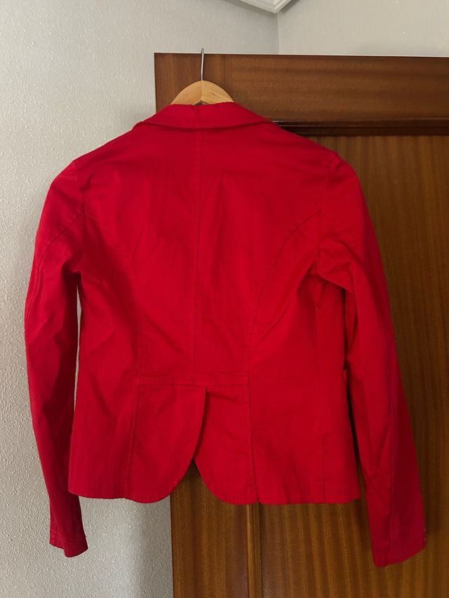 Chaqueta roja talla S
