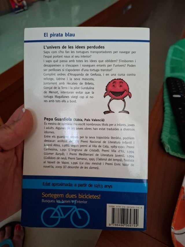 L'univers de les idees perdudes: Llibres en val...