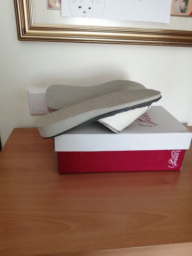 Chanclas Ligpoca Piel Auténtica - 39