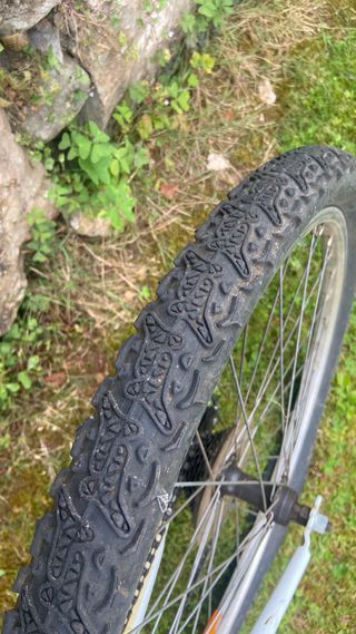 Bicicleta Btwin rockrider 5.0 
(precio negociable)