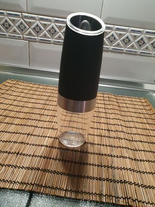 Molinillos eléctricos de sal y pimienta