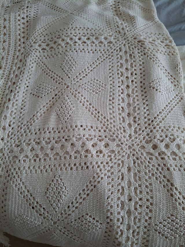 Colcha algodón beige ganchillo 250x220