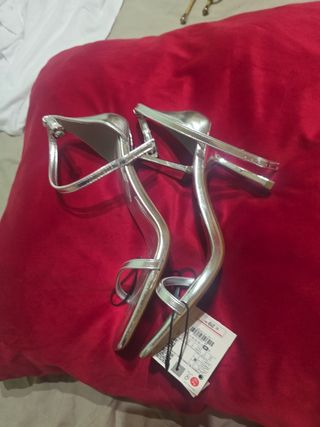 Sandalias Zara Plata 36