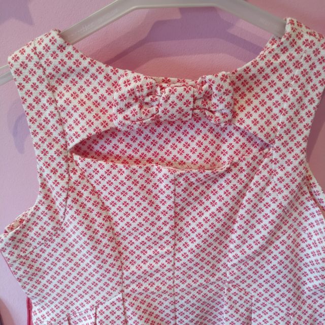 Vestido niña BENETTON con cardigan rosa