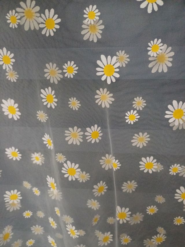 Blusa blanca transparente flores