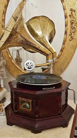 Grammofono His Master's Voice