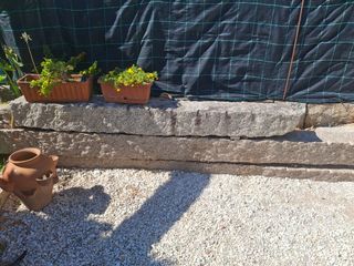 Postes piedra granito