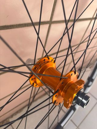 Rodas Carbono Enve/Bontrager 29/27.5 - Mullet