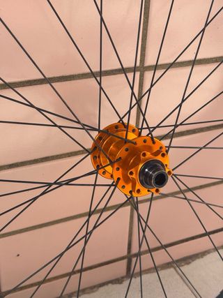 Rodas Carbono Enve/Bontrager 29/27.5 - Mullet