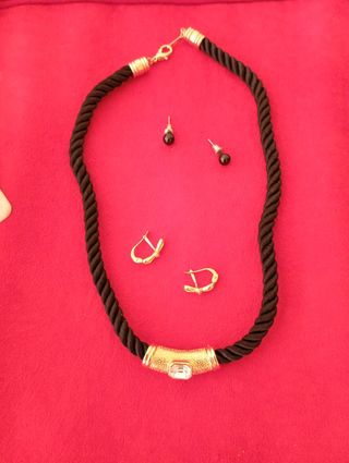 Collar y pendientes - seda negra