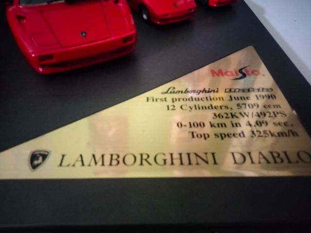 Lamborghini Diablo Maisto - 4 carros em escala