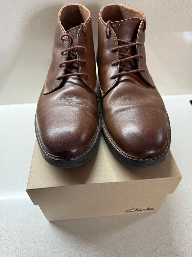Botines Clarks marrones
