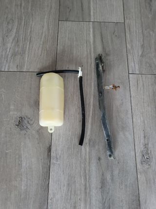 Depósito expansión Suzuki Samurai + soporte