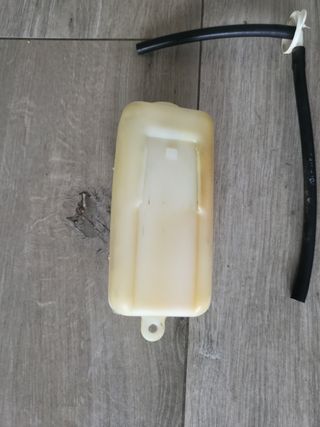 Depósito expansión Suzuki Samurai + soporte