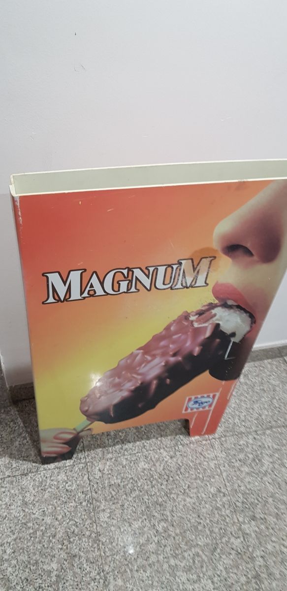 Cartel Magnum Helado Vintage