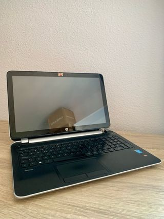 Portátil HP Pavilion 17” i5
