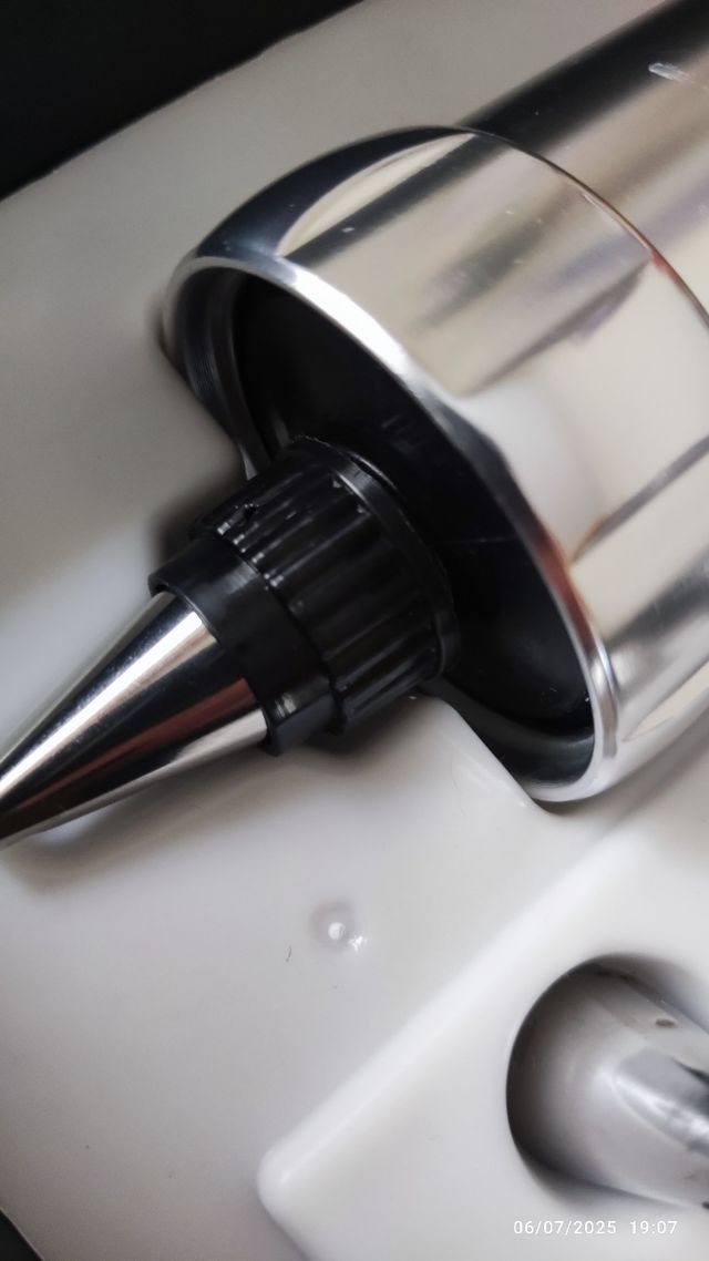 Pistola repostera metalica