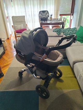 Carrito bebé ligero