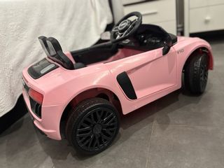 Coche eléctrico infantil Audi R8 rosa 12v