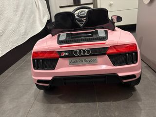 Coche eléctrico infantil Audi R8 rosa 12v