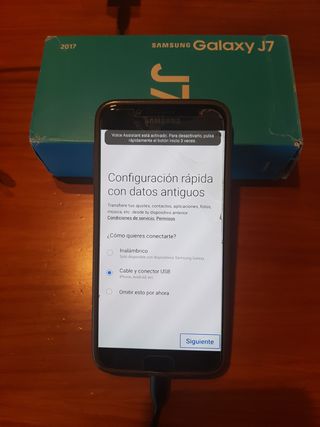 Samsung Galaxy J7 16gb - Negro