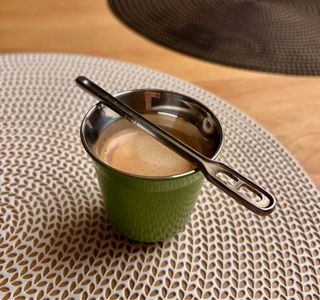 Cafetera Nespresso Vertuo Plus Deluxe