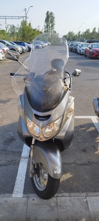 Suzuki Burgman 250. 30000km - Scooter