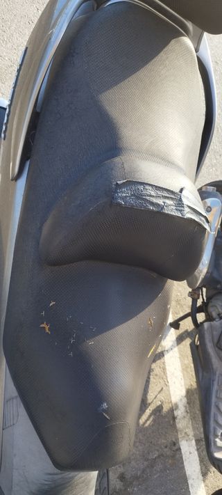 Suzuki Burgman 250. 30000km - Scooter