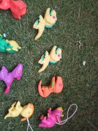 12 Dinosaurios Kinder - Juguetes.
Escucho ofertas.