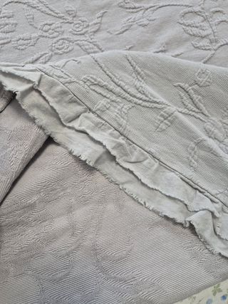 Colcha algodón 100 x 100 gris - Cama 150. Nueva