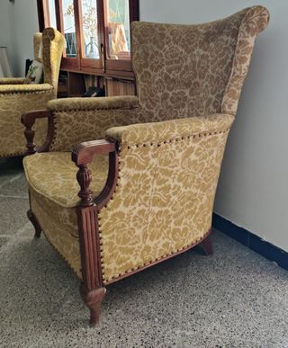 Sillón vintage amarillo – 1 por 60€, 3 por 150€