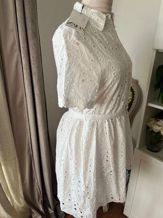 Vestido Zara blanco 