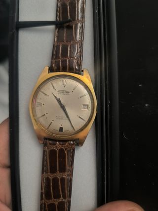 Reloj Burgeon automático dorado