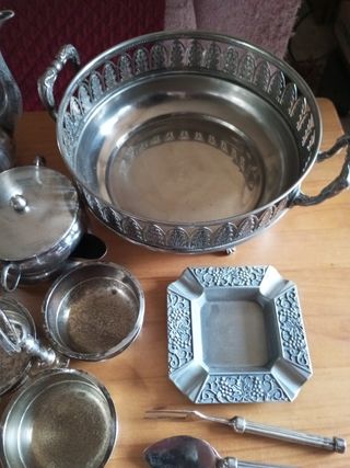 Teteras cafeteras jarras de metal