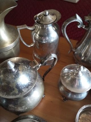 Teteras cafeteras jarras de metal