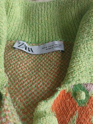Chaqueta Zara flores-Verde