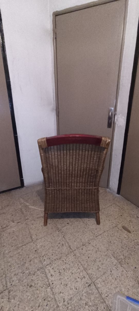 Butaca mimbre y madera