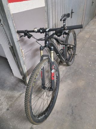 Bicicleta montaña carbono Shimano