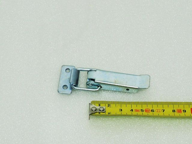 Asas y Cierres zincados Almacenaje o Transporte